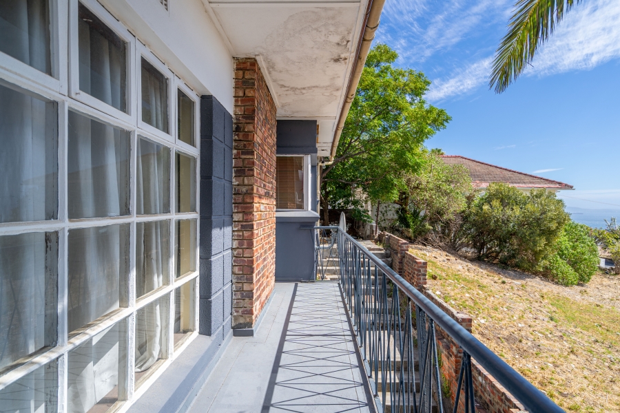 9 Bedroom Property for Sale in Bo Kaap Western Cape